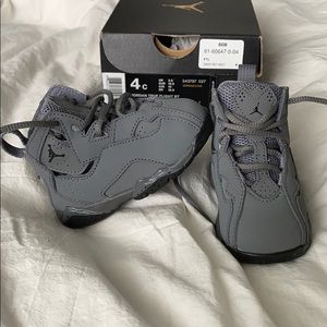Jordan True Flight BT